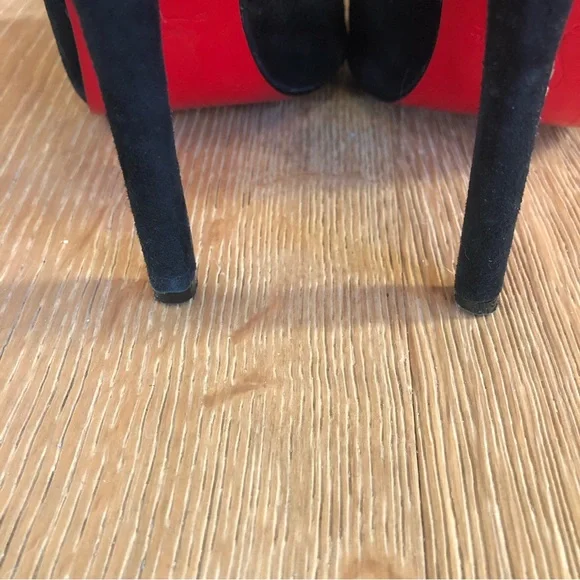 Christian Loubotin black stiletto shoes size 10 - Picture 6 of 8